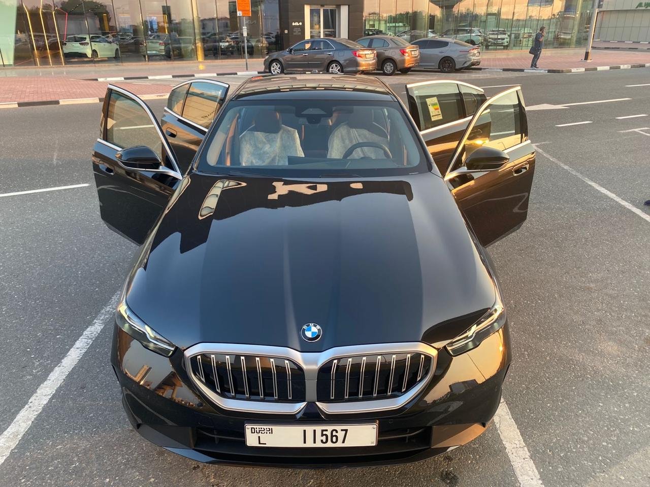 BMW 7 Series Hire With Driver in Dubai
